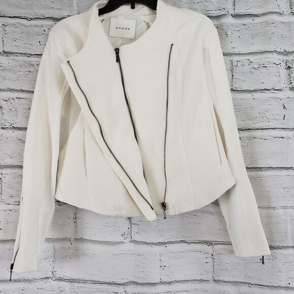 Blank NYC Mesh Detail Crepe Jacket in Windy City - Picture 5 of 8